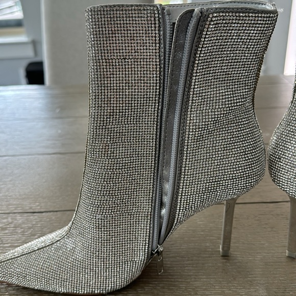 Steve Madden Elysia-R Bootie silver 8.5 M - Picture 3 of 8